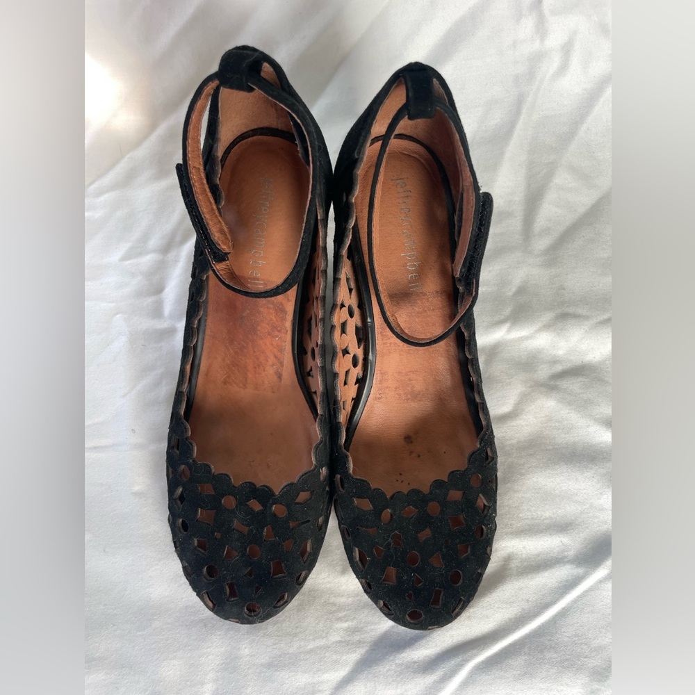 Jeffrey Campbell Flower/Daisy Cutout wedges